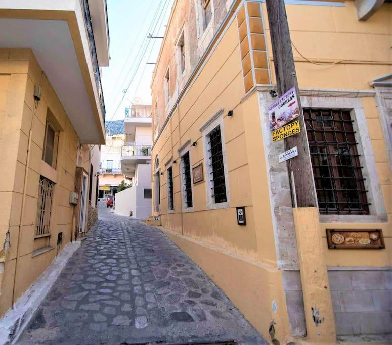 Ammoudara'S Apartments Rooftop Kalymnos Town Exterior photo